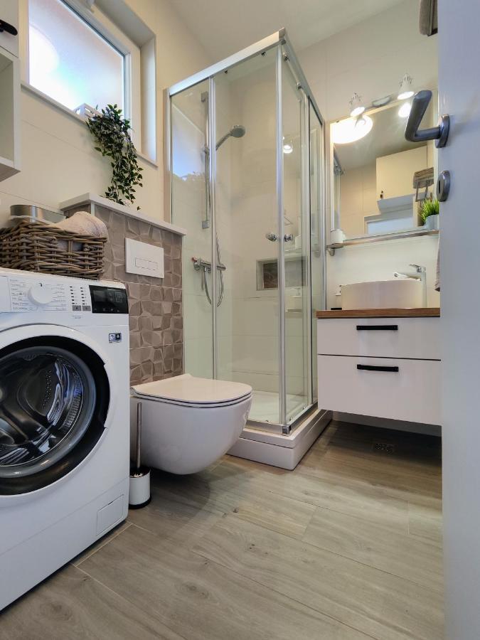 Sea & Sun Apartments Tučepi エクステリア 写真