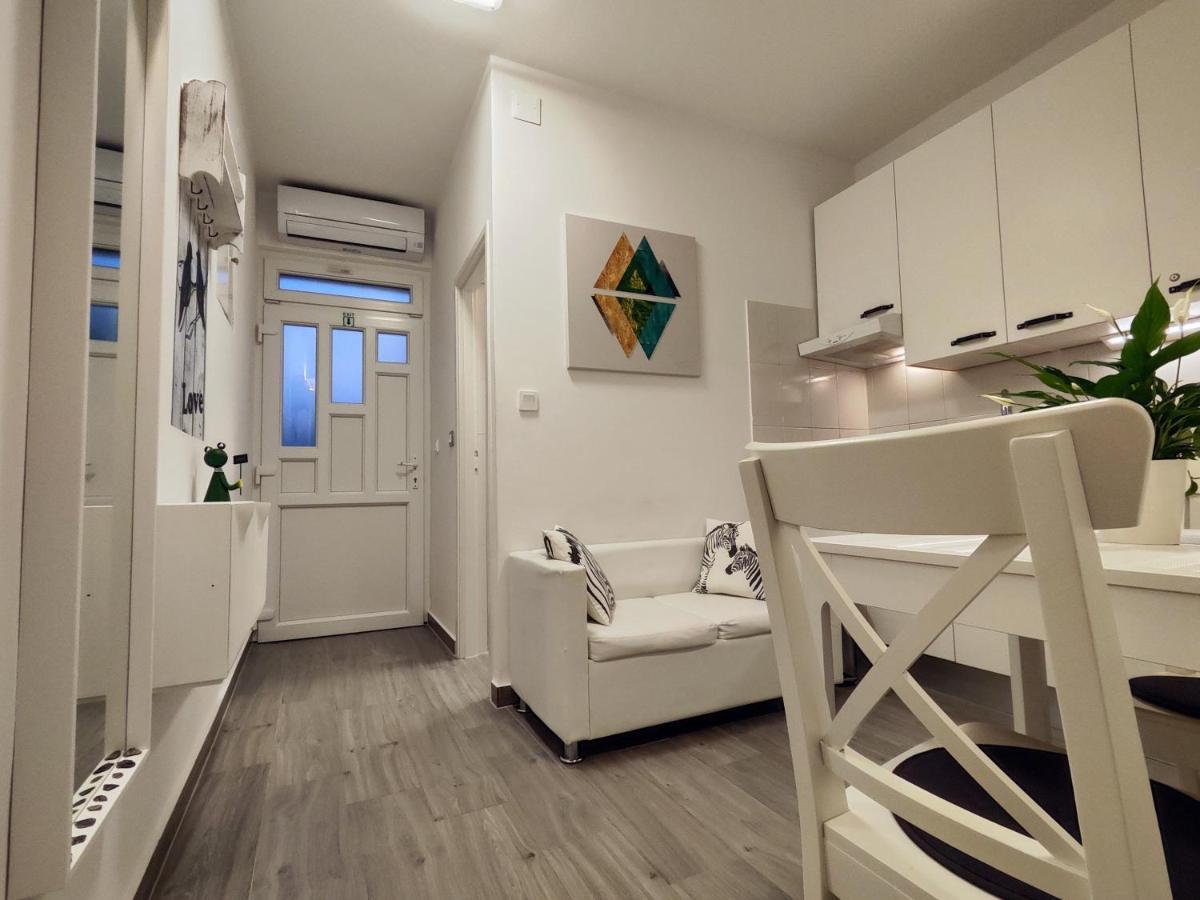 Sea & Sun Apartments Tučepi 部屋 写真