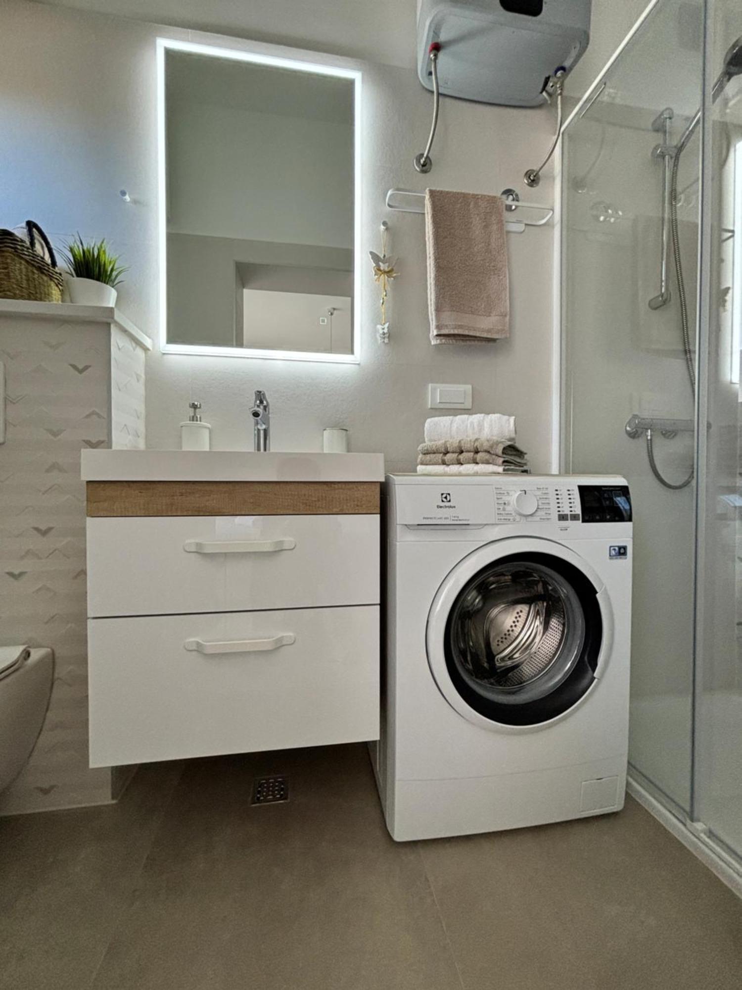 Sea & Sun Apartments Tučepi 部屋 写真